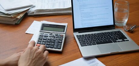 Como implementar estratégias para gerenciar empréstimos de forma responsável